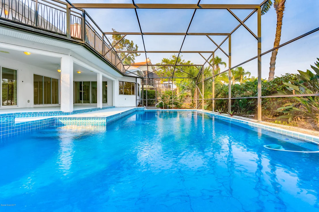 Photo of 465 Lanternback Island Drive