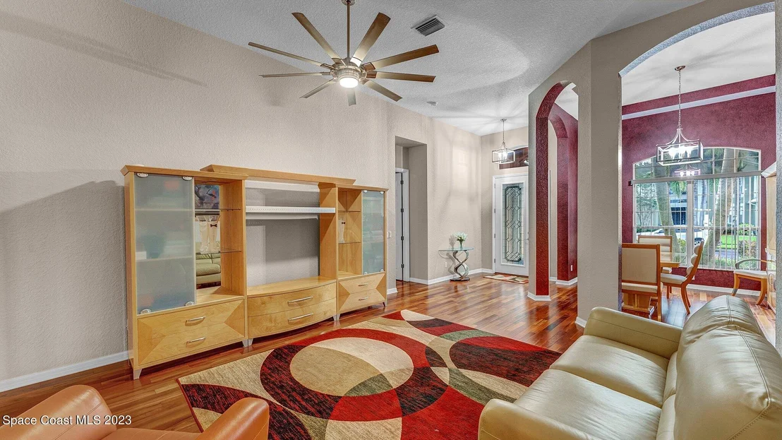 Photo of 4299 Chastain Drive