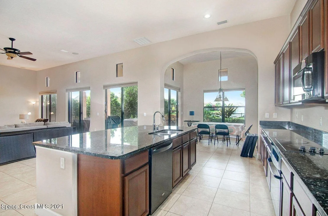 Photo of 295 Point Lobos Drive