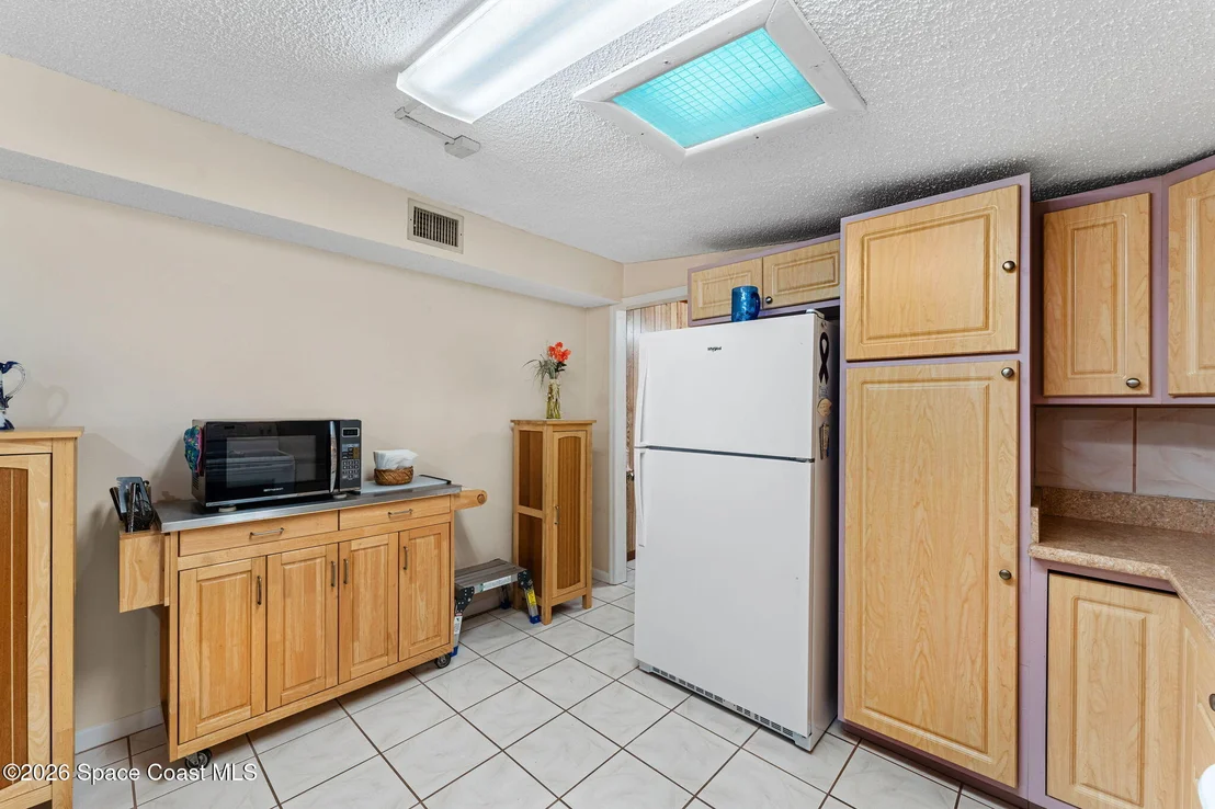 Photo of 241 Avenida Central
