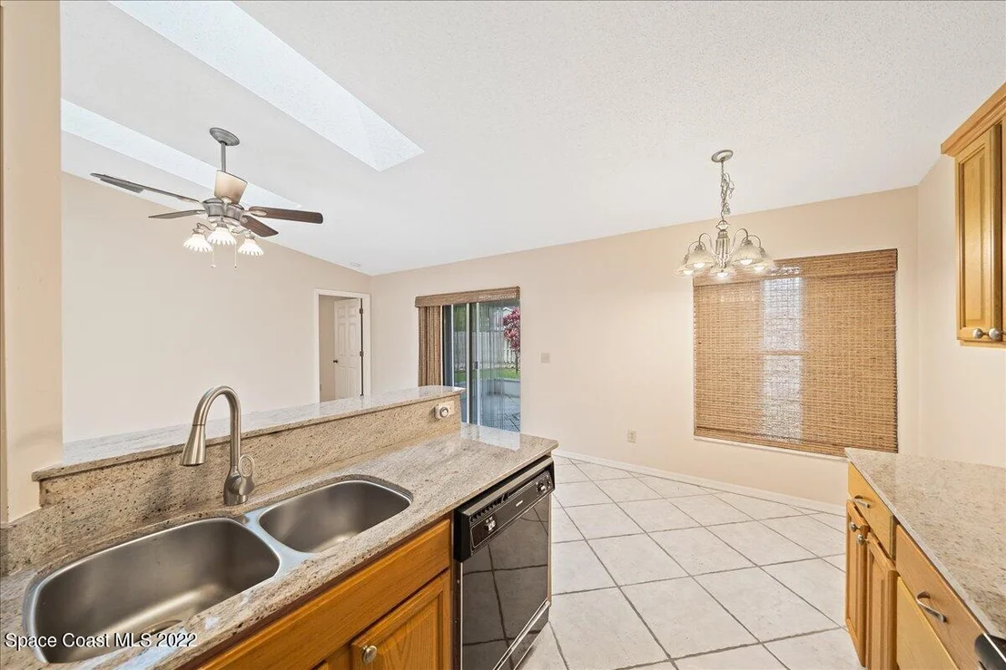 Photo of 958 Tamarind Circle