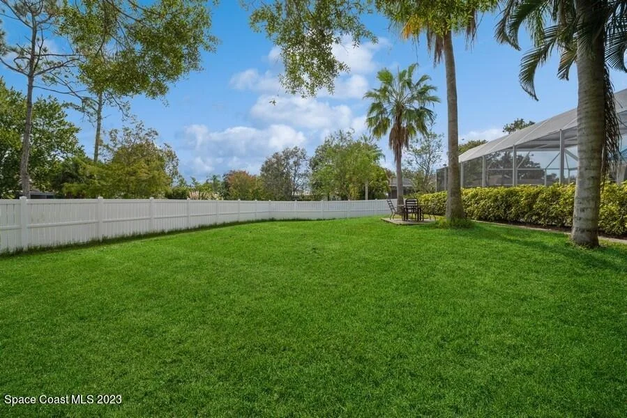 Photo of 4395 Canard Road