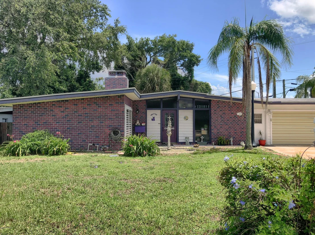 Photo of 205 River Heights Drive