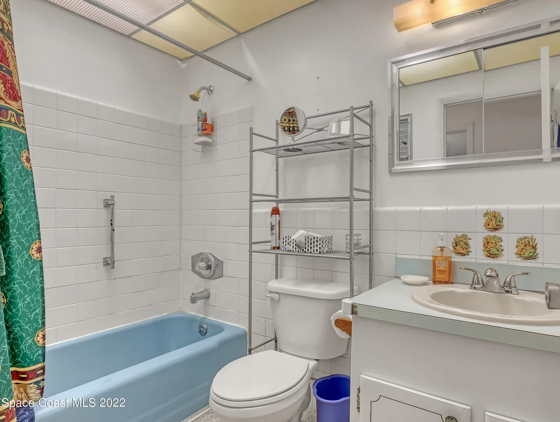Photo of 1079 Cable Lane NE