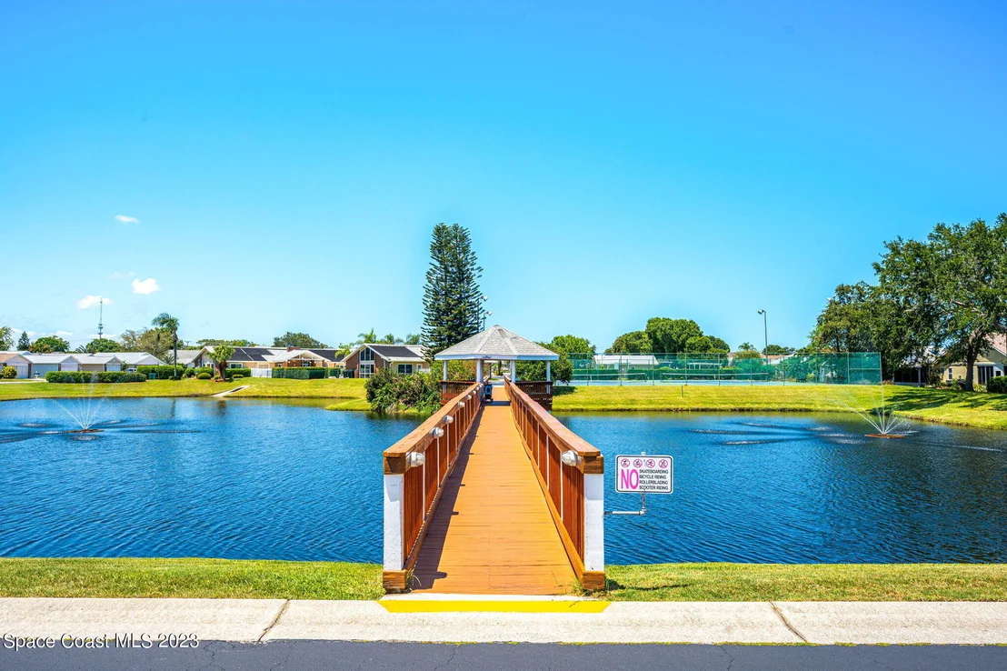 Photo of 840 Cross Lake Drive