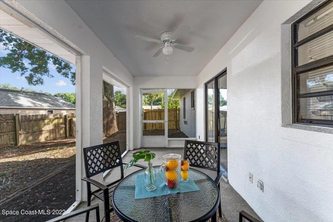 Photo of 6085 Balboa Street
