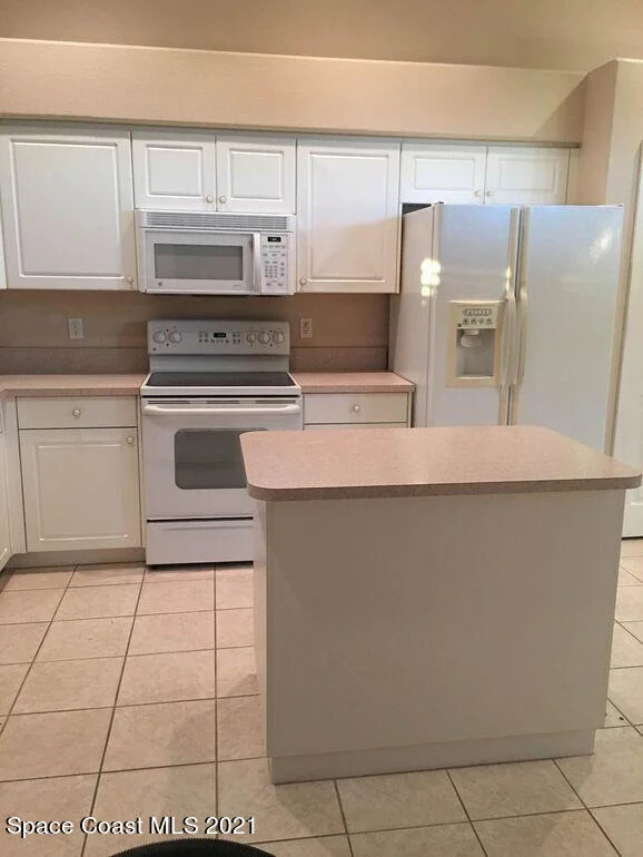Photo of 4630 Portage Trail