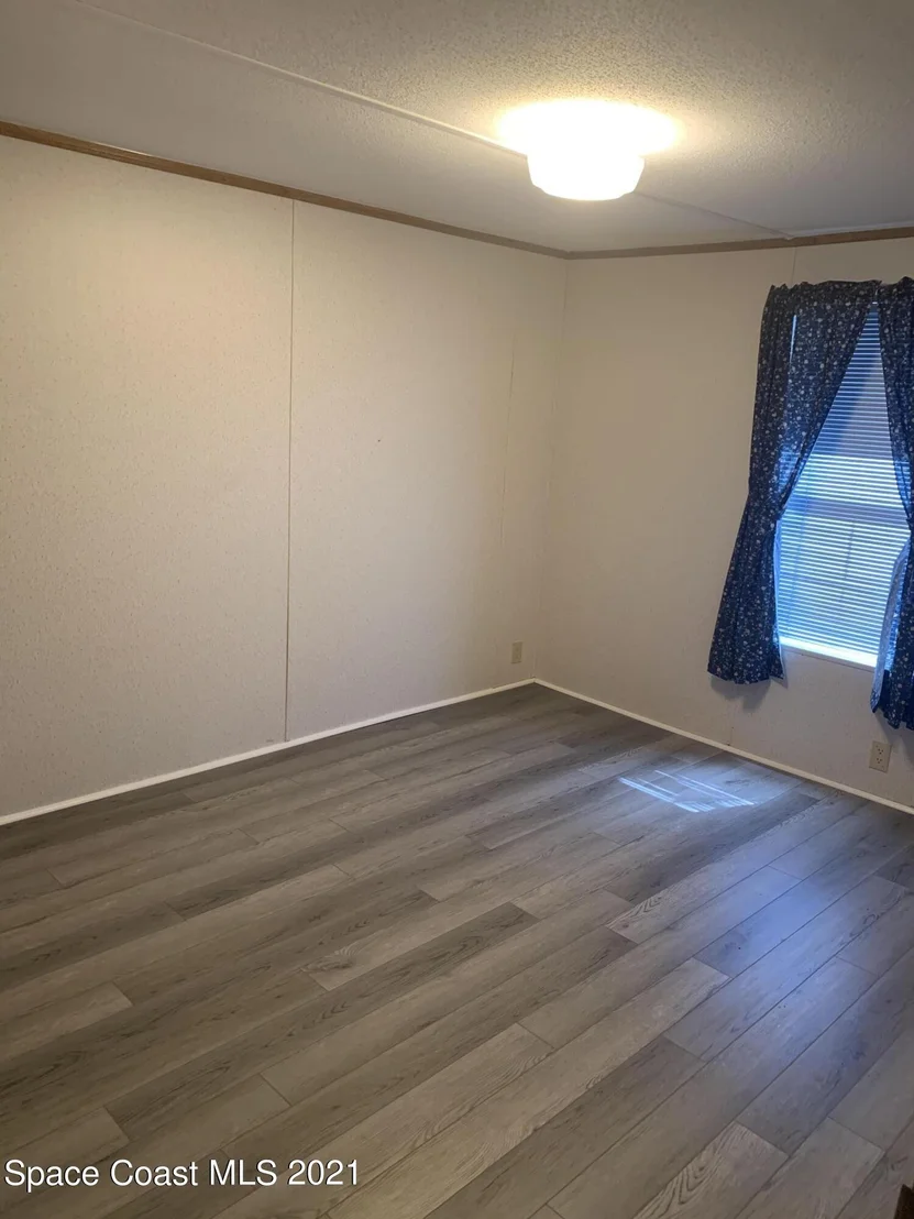 Photo of 637 Friday Road