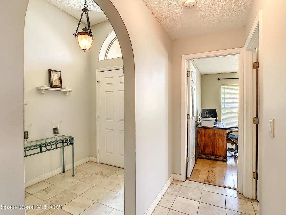 Photo of 4087 Four Lakes Drive
