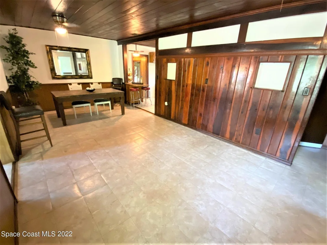 Photo of 362 Palm Avenue