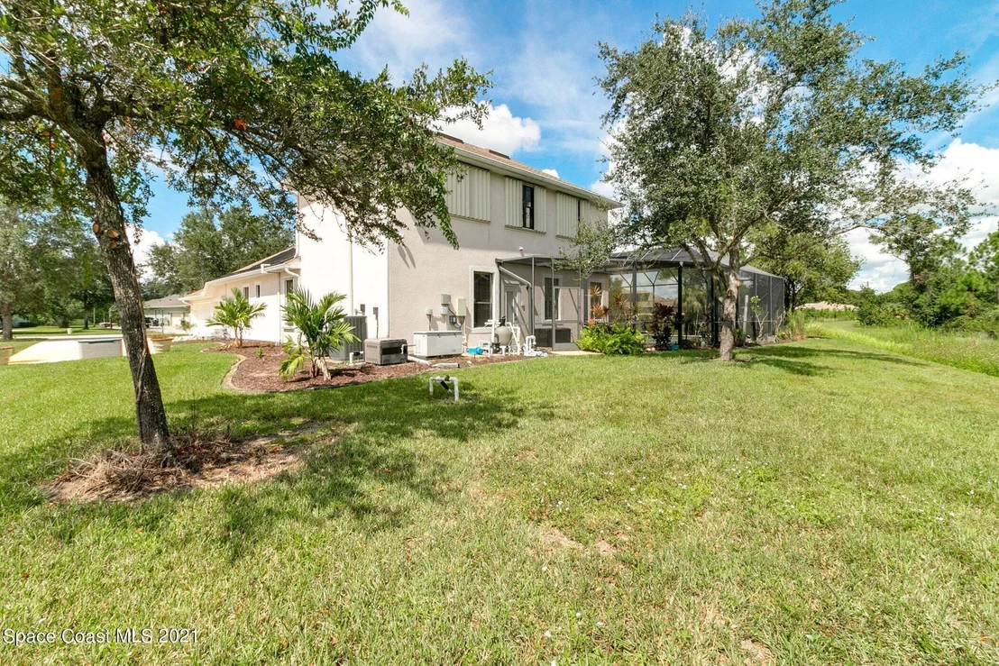 Photo of 2149 Windbrook Drive
