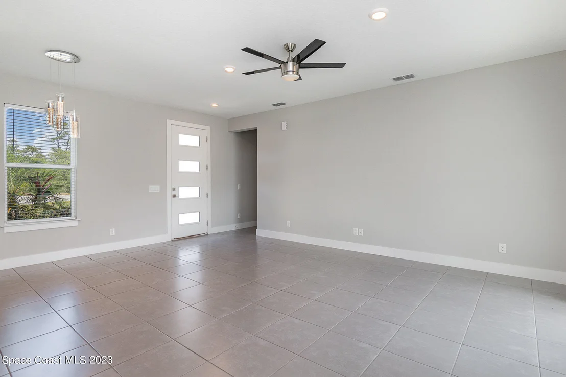 Photo of 1253 Amazon Lane