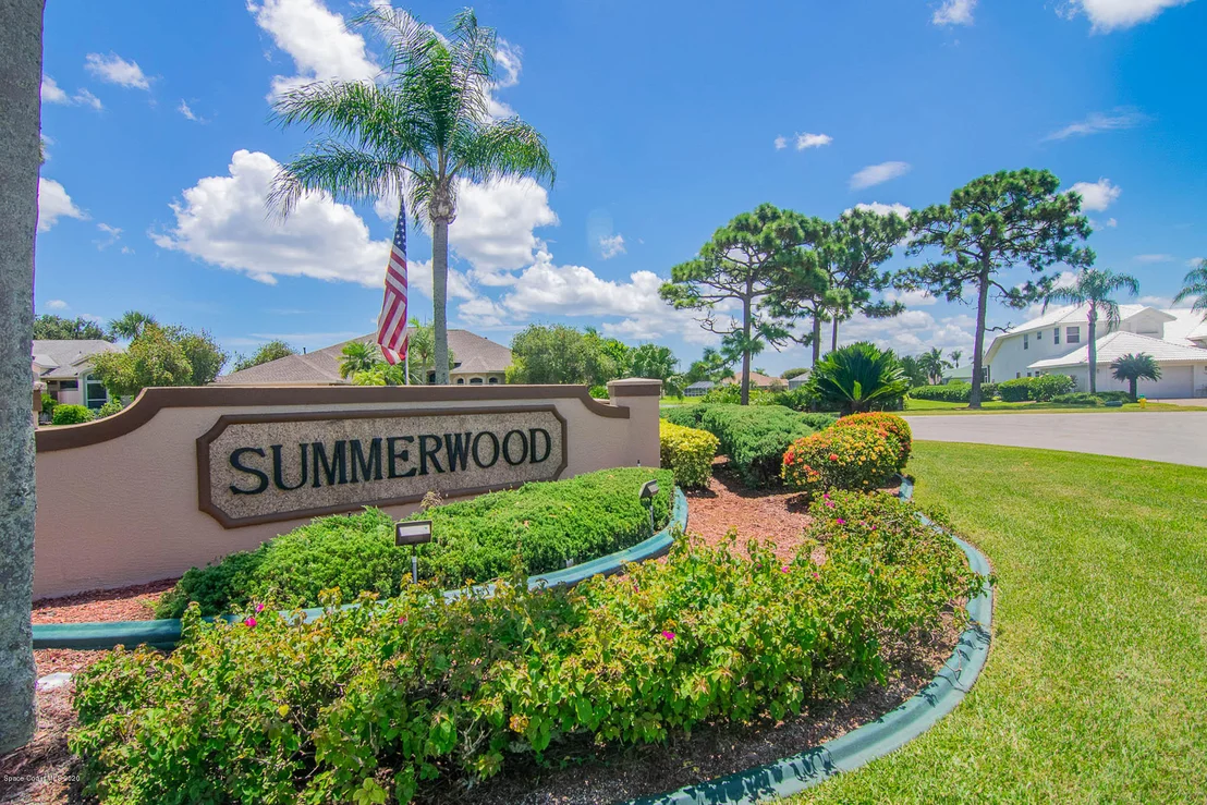 Photo of 923 Wildwood Drive