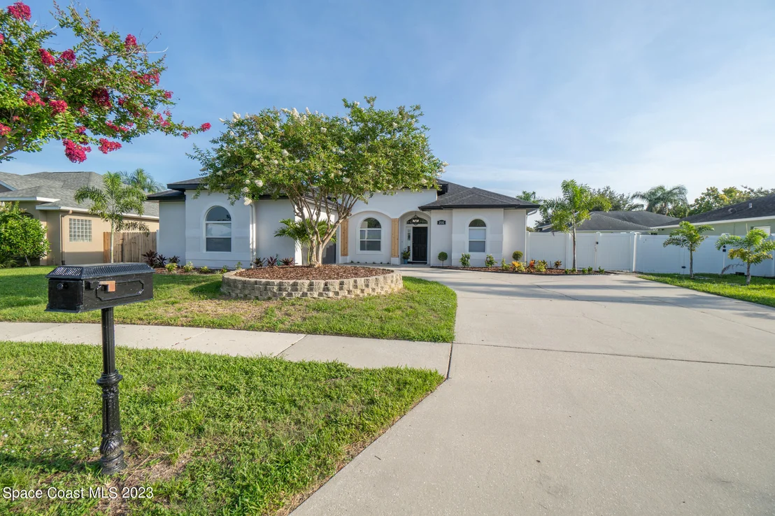 Photo of 2532 Christopher Drive