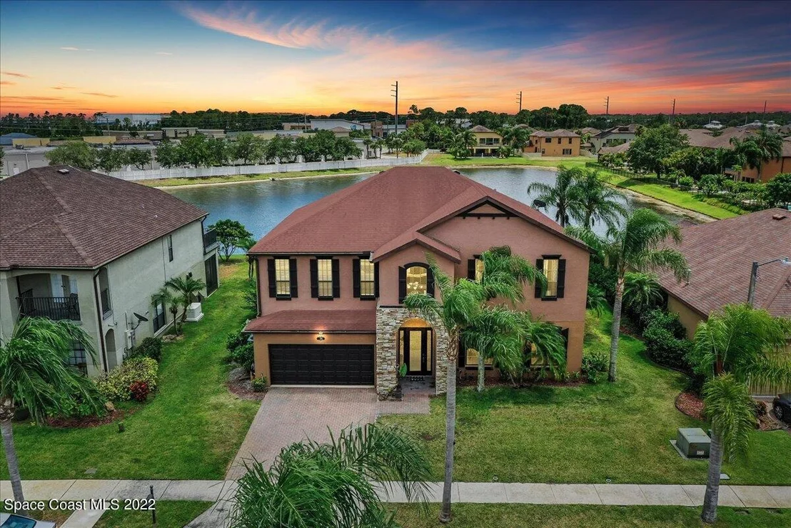 Photo of 1405 Talon Way