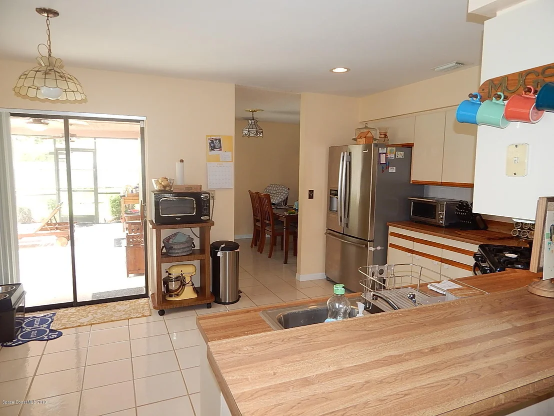 Photo of 2587 Kingdom Avenue