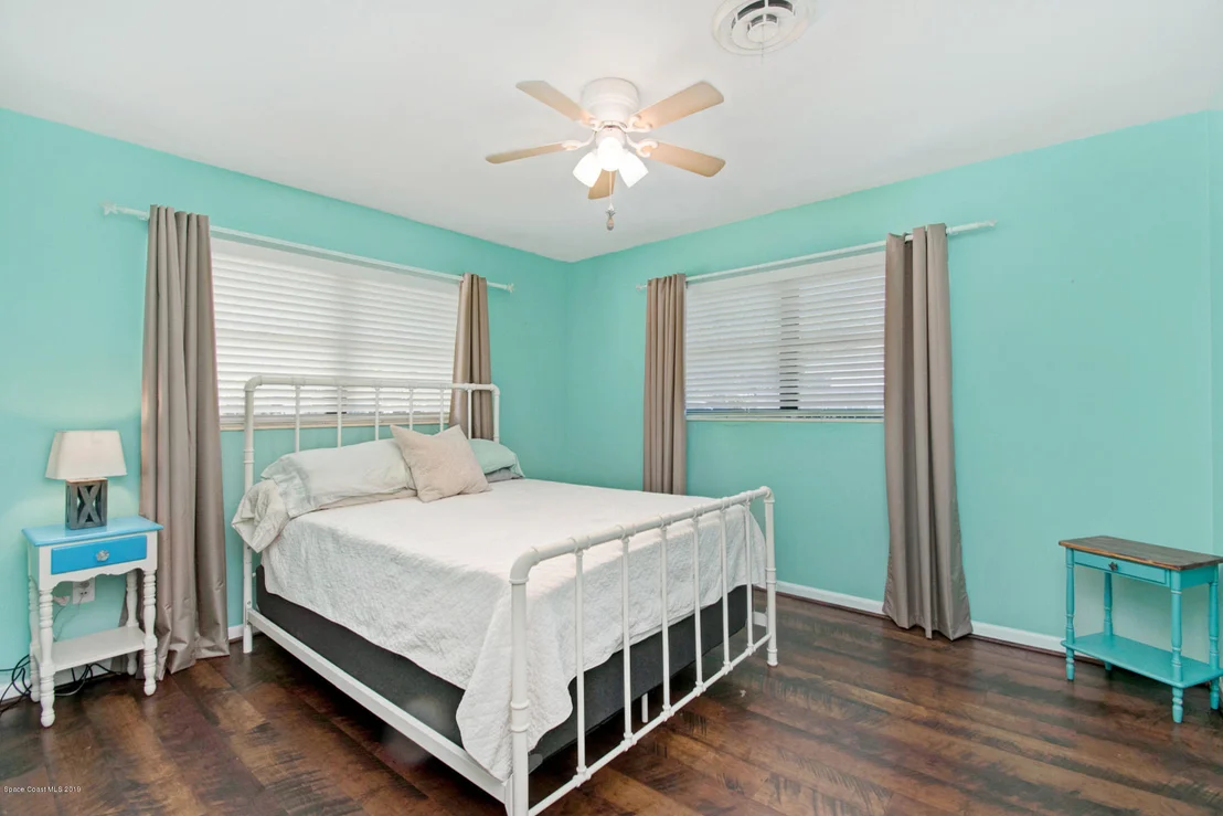Photo of 445 Cinnamon Drive