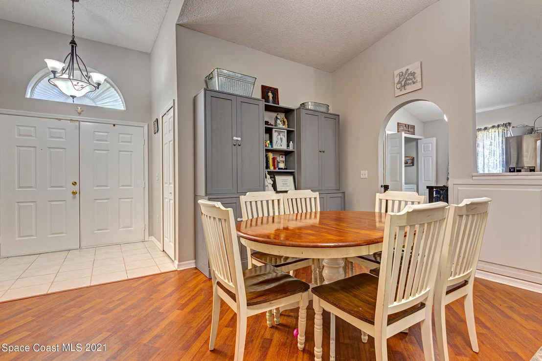 Photo of 2279 Myla Lane