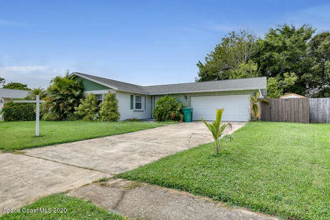 Photo of 2920 Corbusier Drive