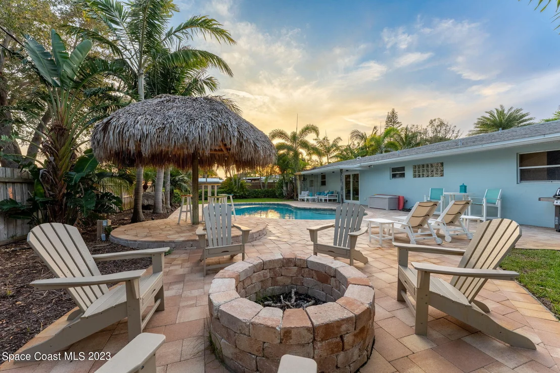 Photo of 425 Cinnamon Drive