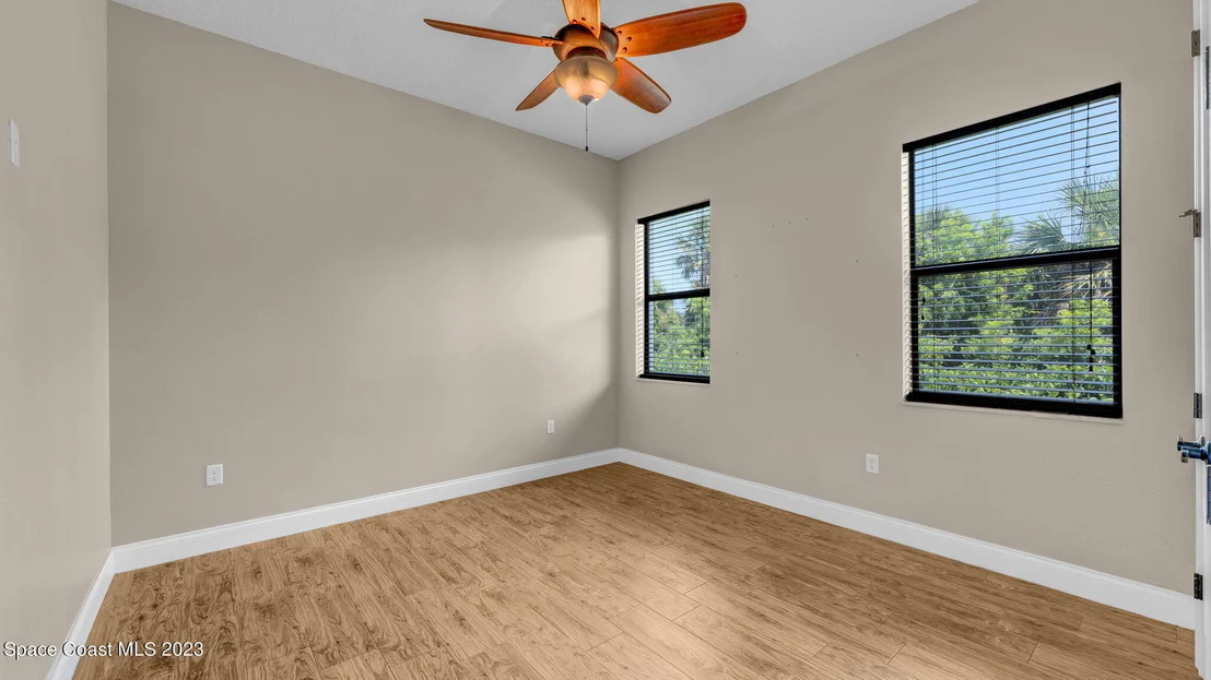 Photo of 2372 Westhorpe Drive