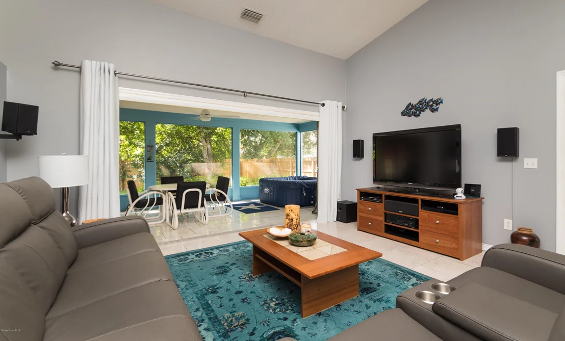 Photo of 720 Bayfront