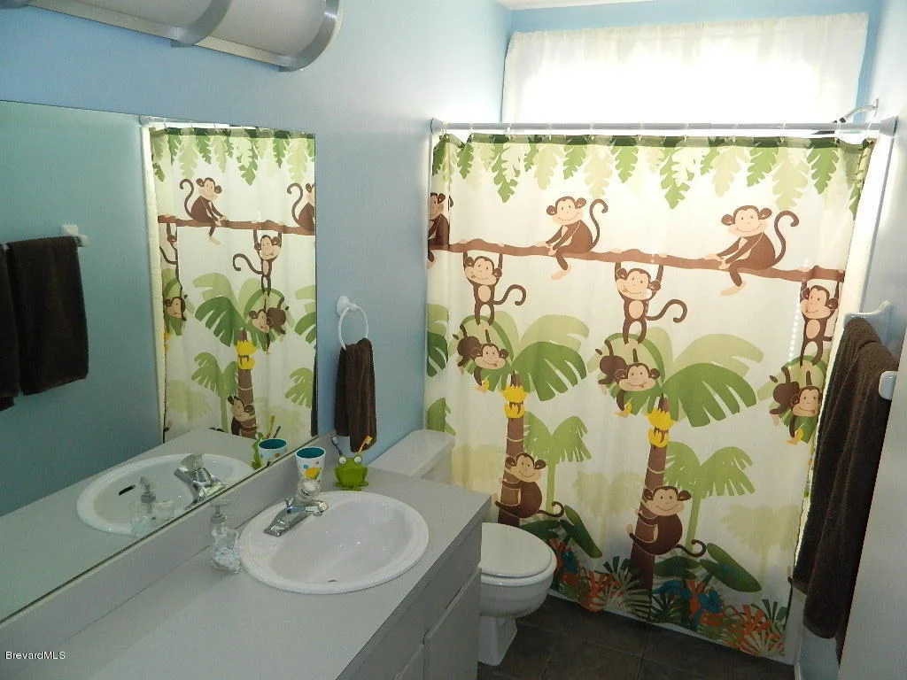 Photo of 1242 Walnut Grove Way