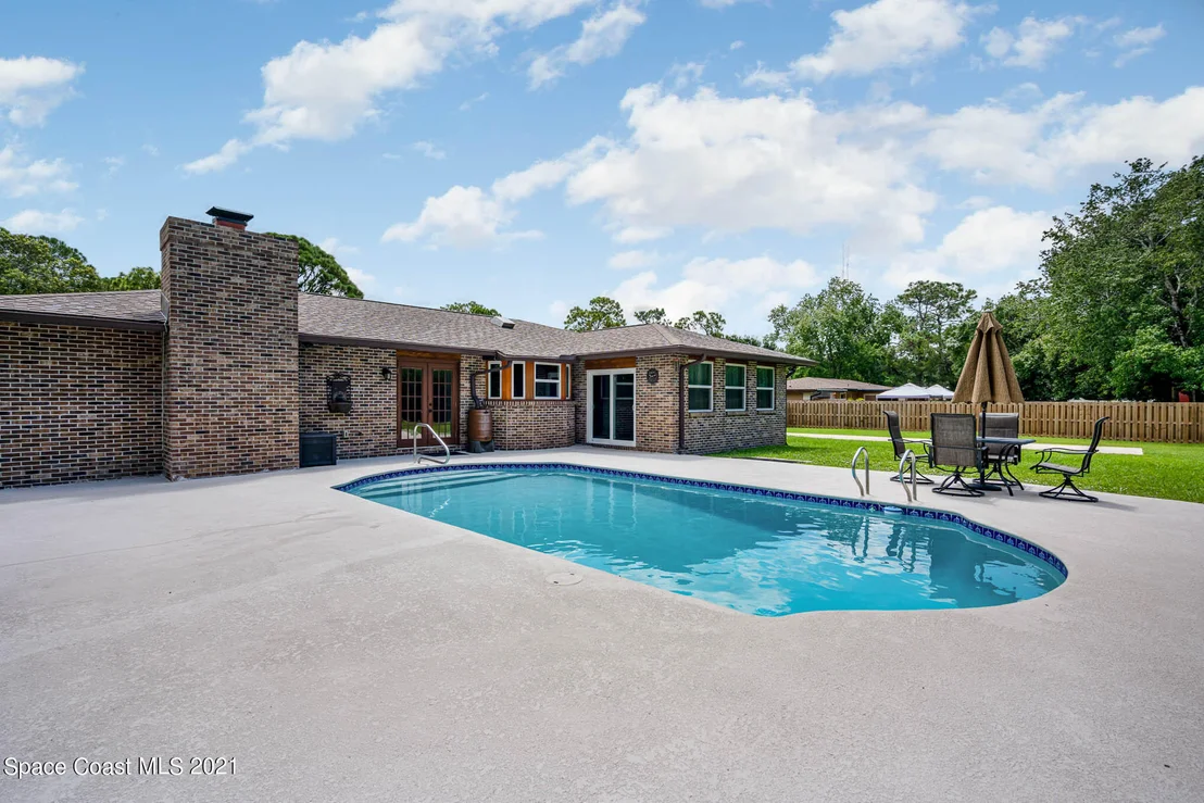 Photo of 2150 Harlock Road