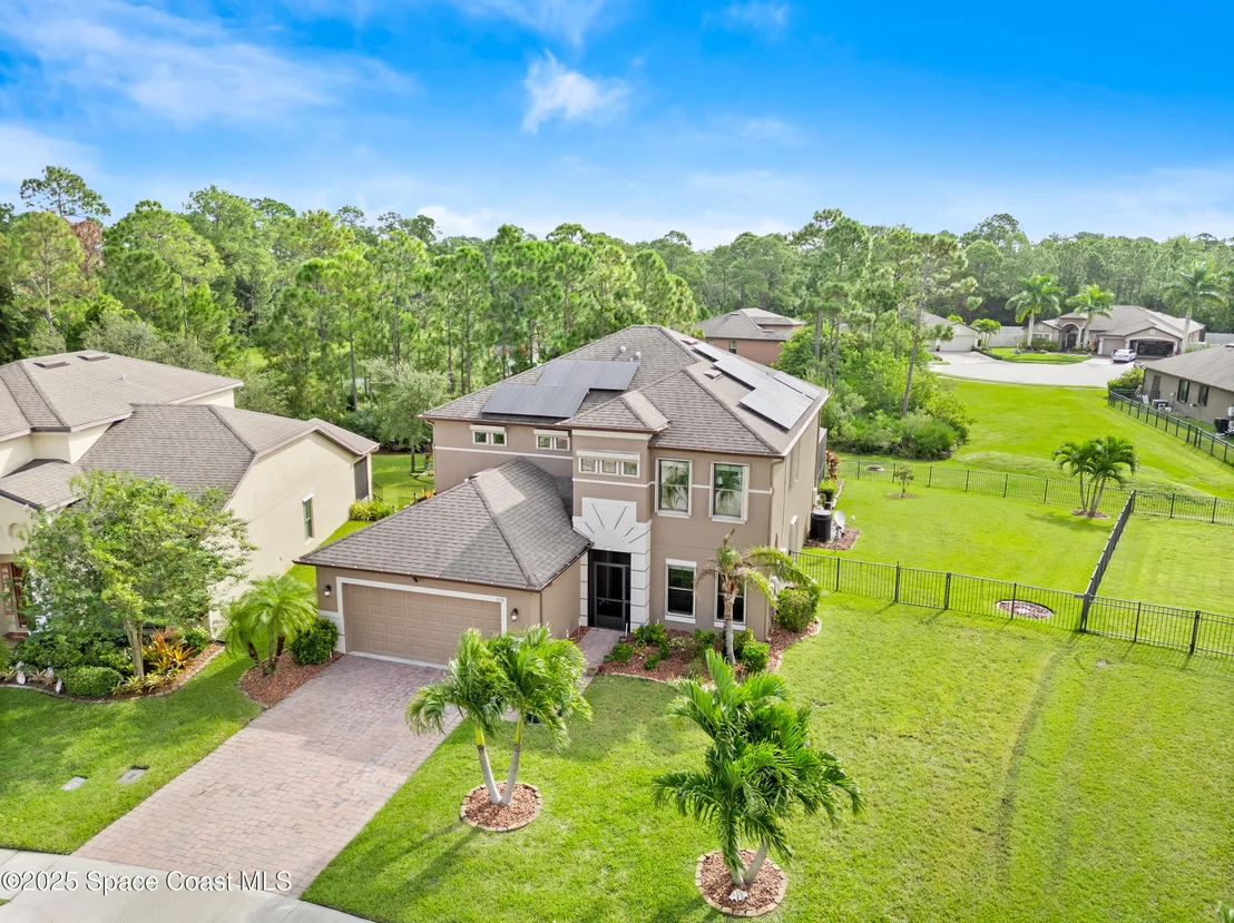 Photo of 850 Fiddleleaf Circle