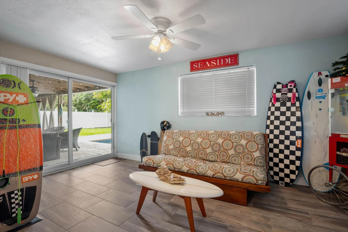 Photo of 340 W Exeter Street