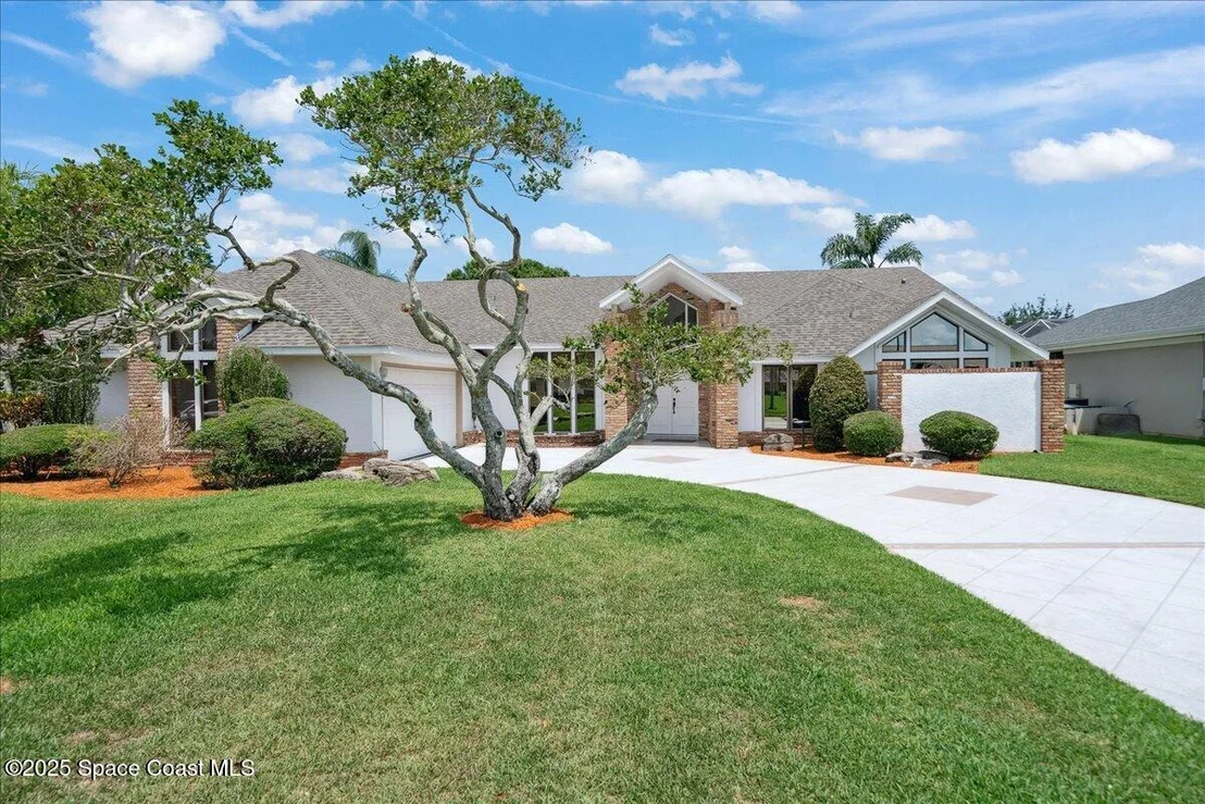 Photo of 649 Spring Lake Drive