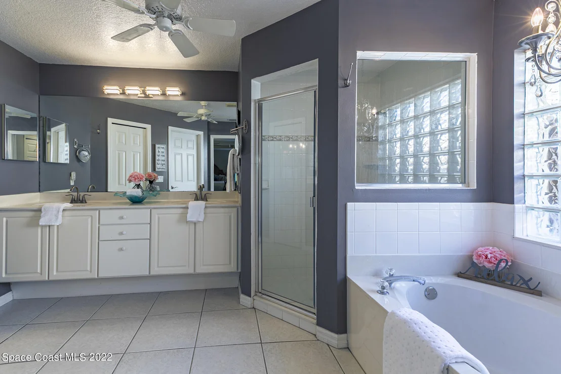 Photo of 2771 Englewood Drive