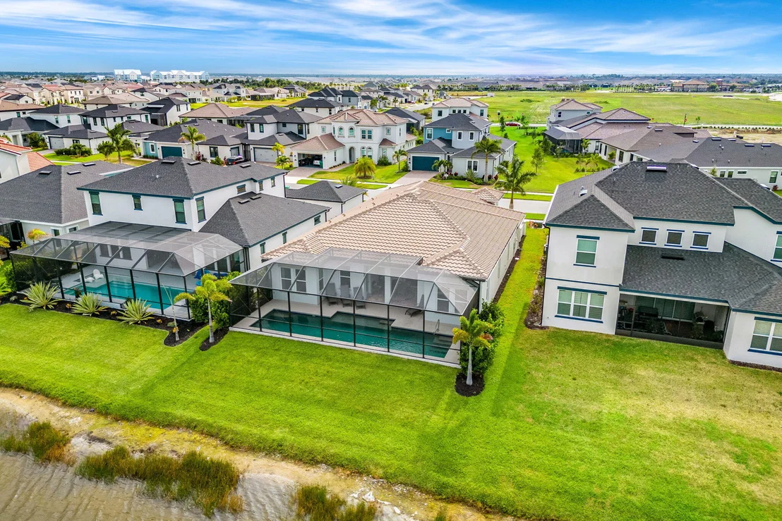 Photo of 8185 Lyside Drive