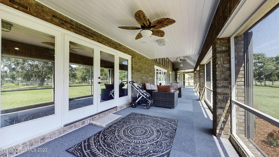 Photo of 607 Woodbridge Drive