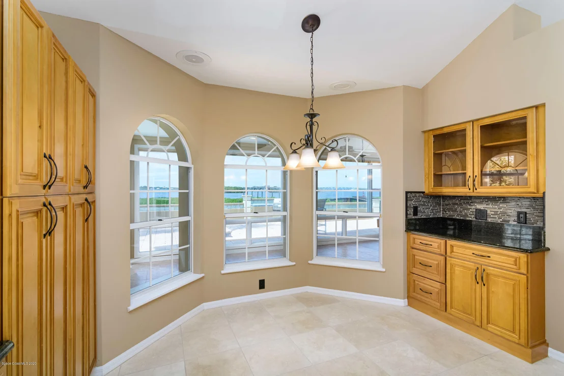 Photo of 454 Lanternback Island Drive