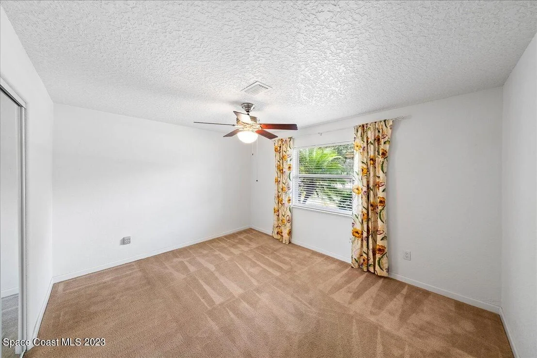 Photo of 3081 Cavel Street