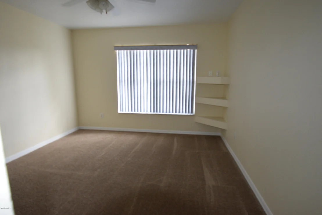 Photo of 127 Lisa Loop