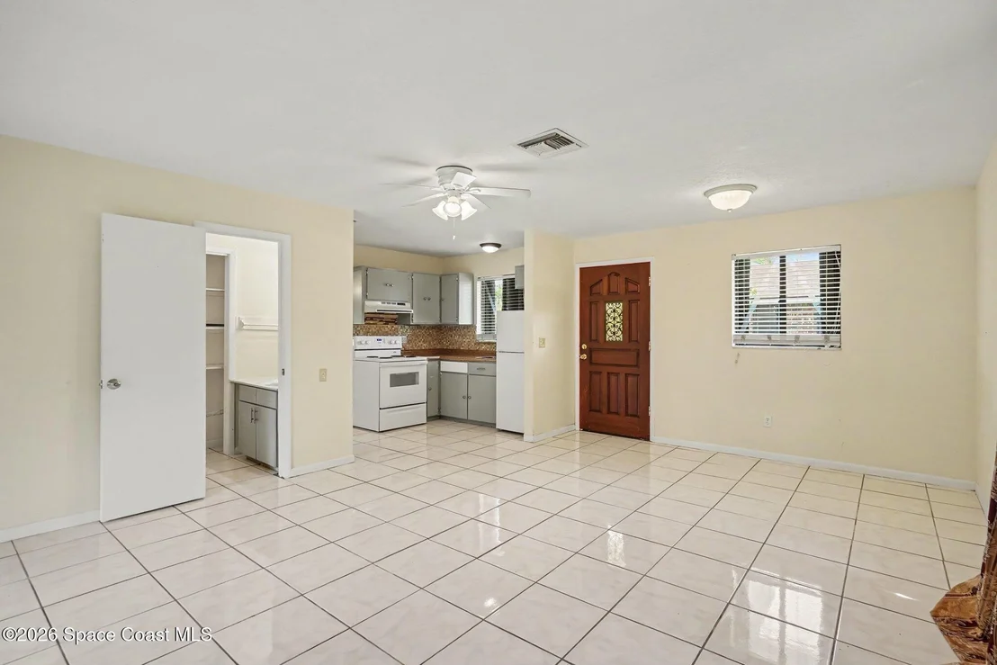 Photo of 4457 Parkway Drive
