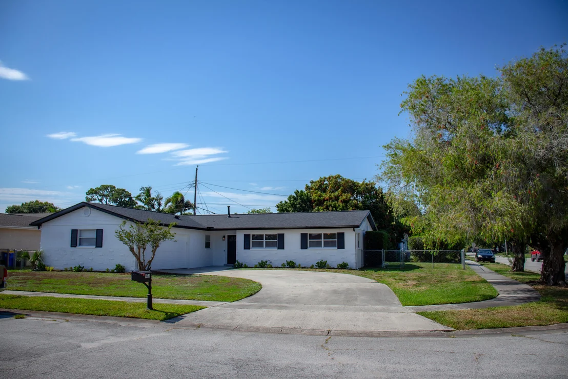 Photo of 976 Nagle Drive