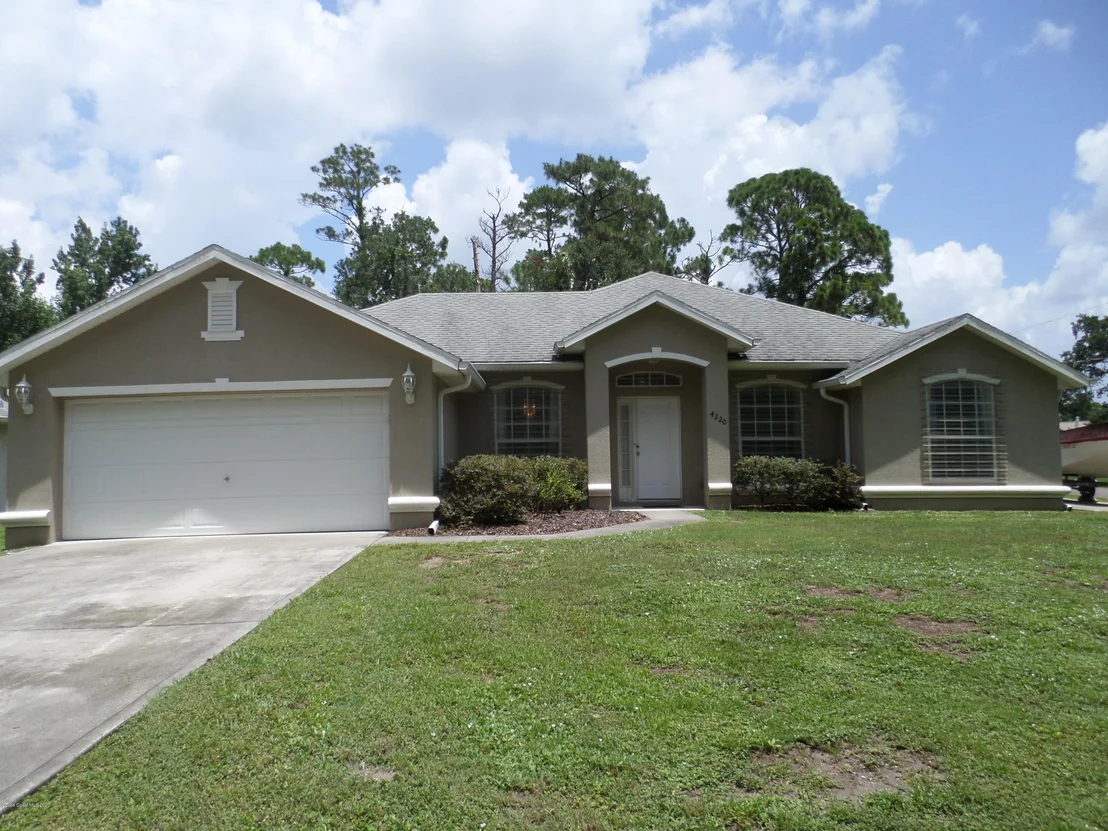 Photo of 4220 Skyway Drive