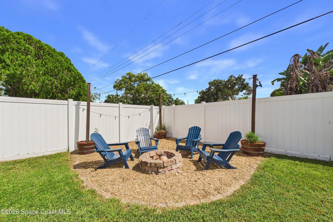 Photo of 2391 Lorna Drive