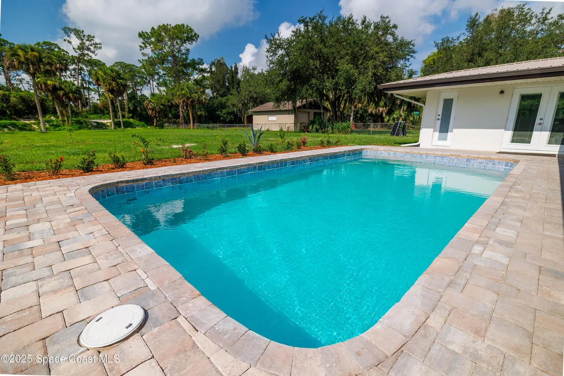 Photo of 8473 Sylvan Drive