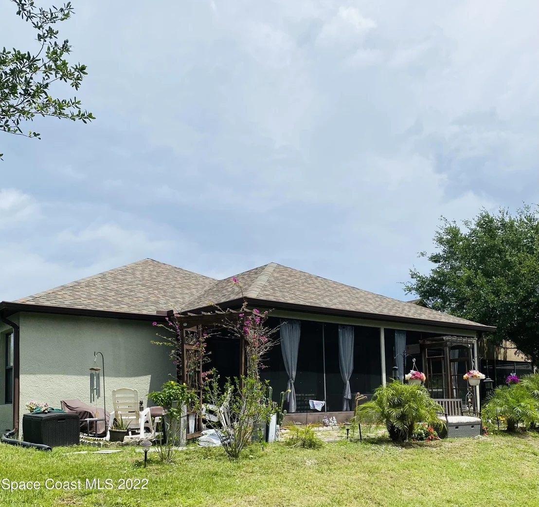Photo of 1143 Bolle Circle