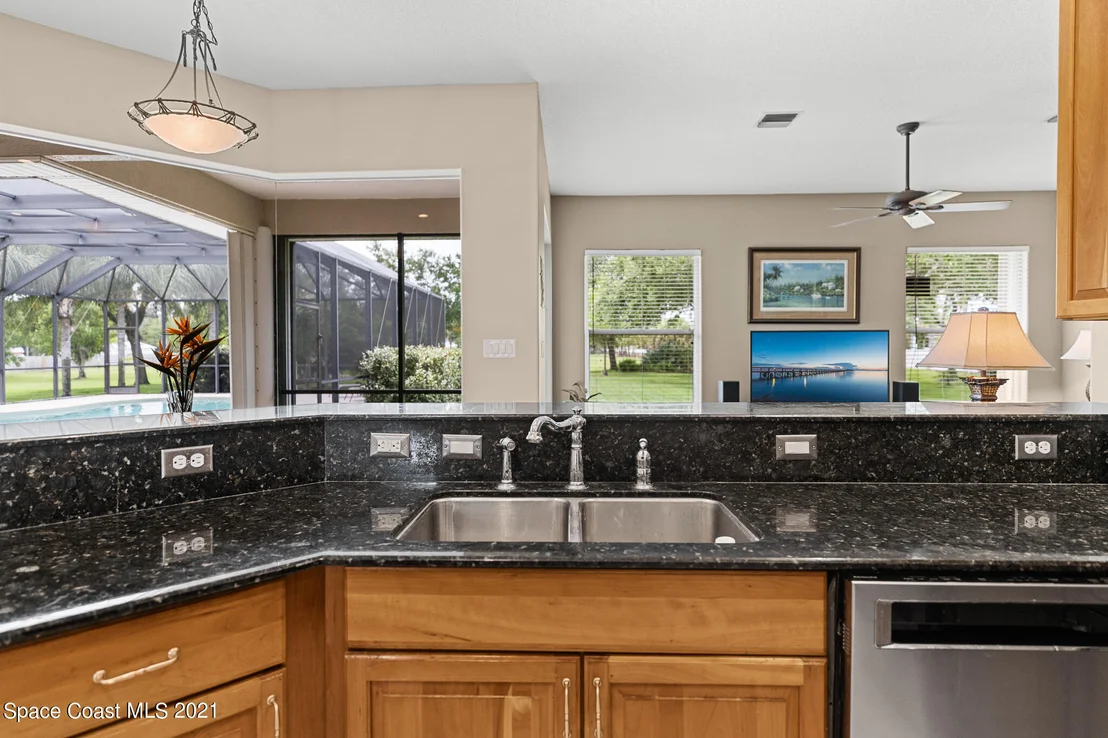 Photo of 1220 Tuckaway Drive