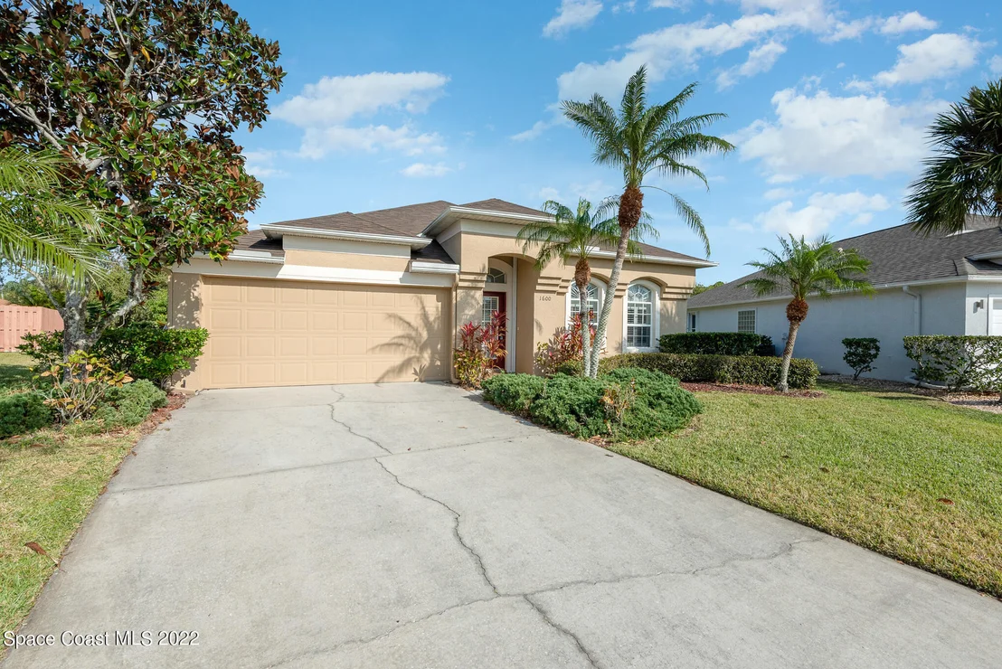 Photo of 1600 Tailfeather Court