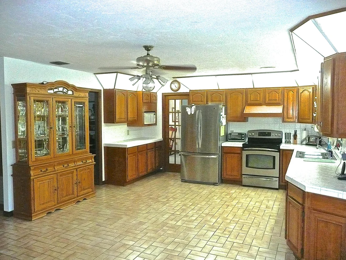 Photo of 3455 Weber Road