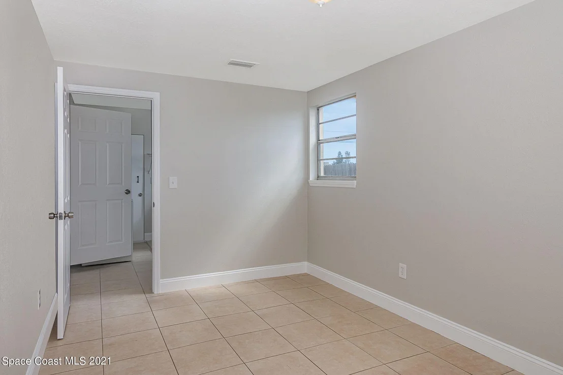 Photo of 2214 Warwick Road