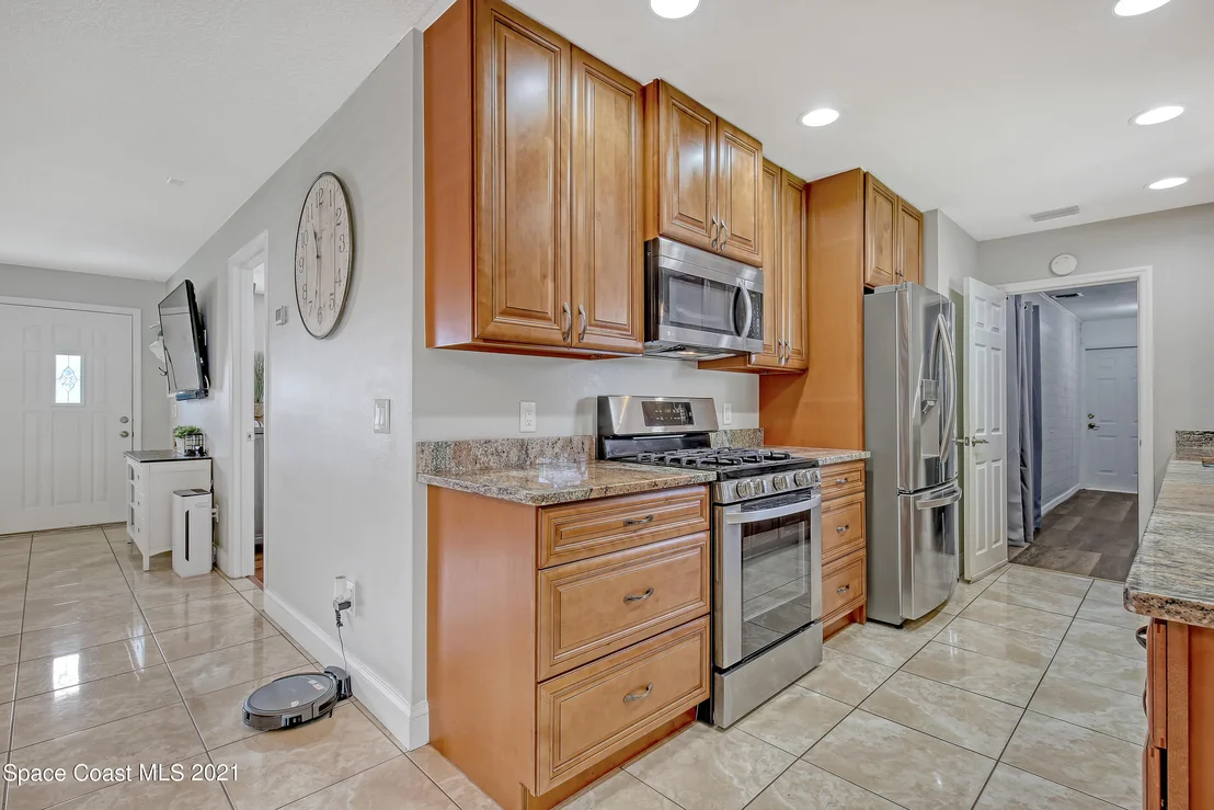 Photo of 2560 Corbusier Drive