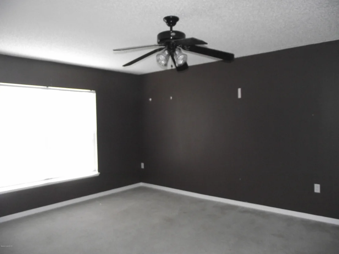 Photo of 1006 Ray Road SE