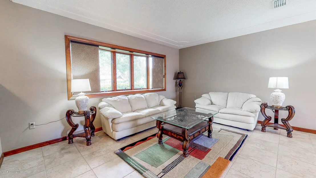 Photo of 2040 Benjamin Road